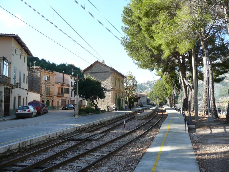 21.11.08,Bahnhof Bunyola der Ferrocarril de Sller. 