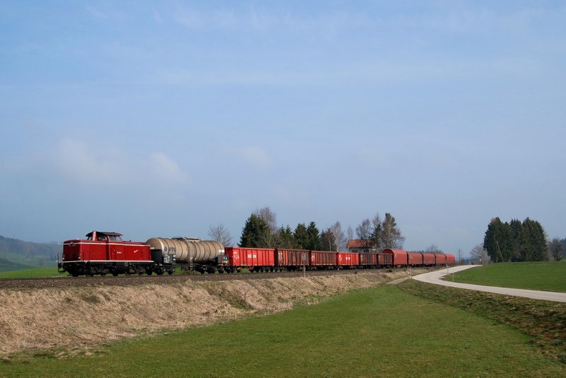 212 249 (Clrchen) mit FZT 56424 bei Sellthren (Gnzach) (05.04.2007)