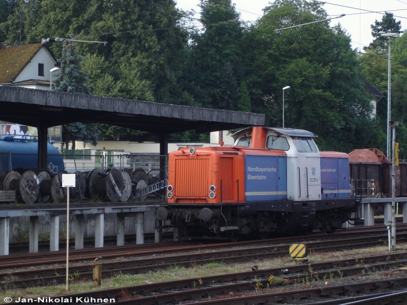212 297-6 steht am Montag, den 09.07.2007 im Limburger Gterbahnhof und wartet auf neue Aufgaben.