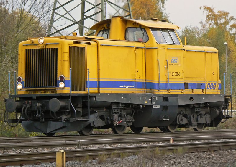 212 306-5 der DBG in Gremberg als Lz. am 27.10.09