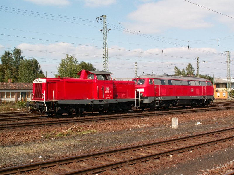 212 329+218 249 von DB Service am 20.9.08 in Homburg Saar.