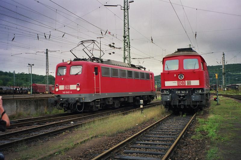 212 343 und 212 084 Fotorafiert im Rahmen des DSO Treff Saar am 28.8.04 im BW Saarbrcken.