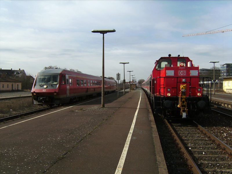 214 015 und 610 512/012 in Nnberg Ost am 15.03.09