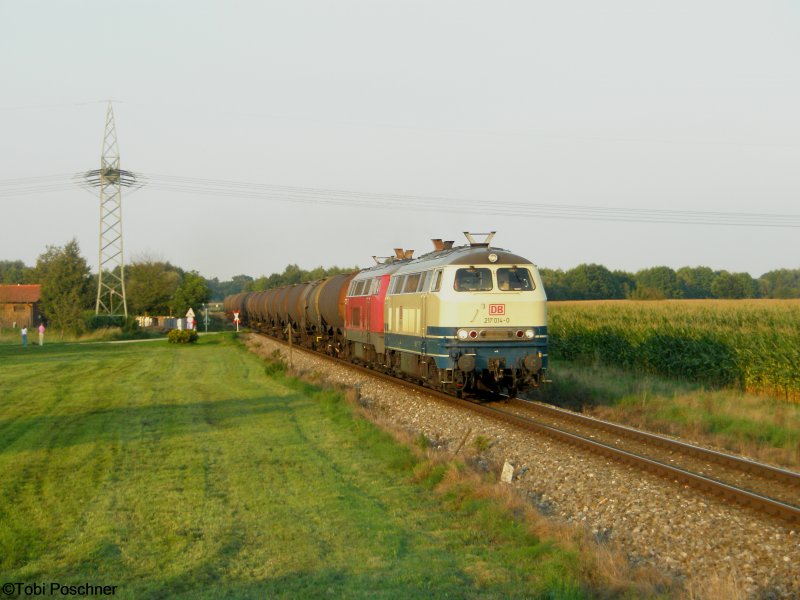 217 014 und 217 015 am 27.08.2008 bei Heiligenstadt (KBS 942).