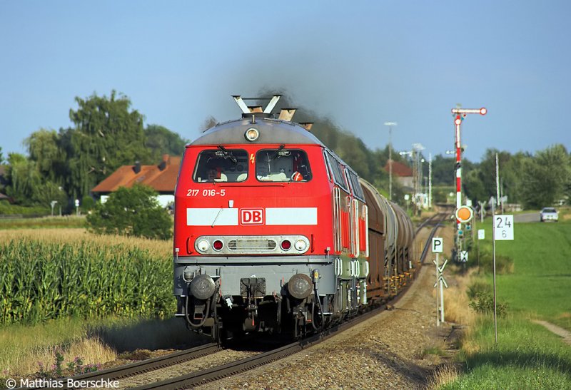 217 016-5+217 022-3 bei Pirach am 30.07.07.