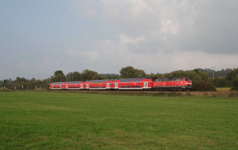 218 406 fhrt mit IRE 4231 bei Appendorf Richtung Friedrichshafen.