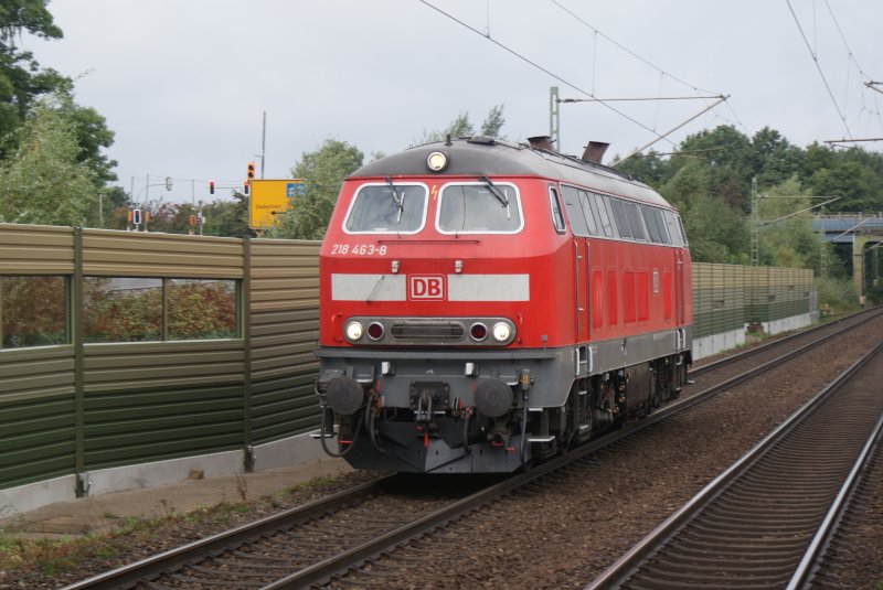 218 463-8 fuhr als Lz am 05.09.2009 durch den S-Bahnhof Dedensen/G�mmer in Richtung Seelze.