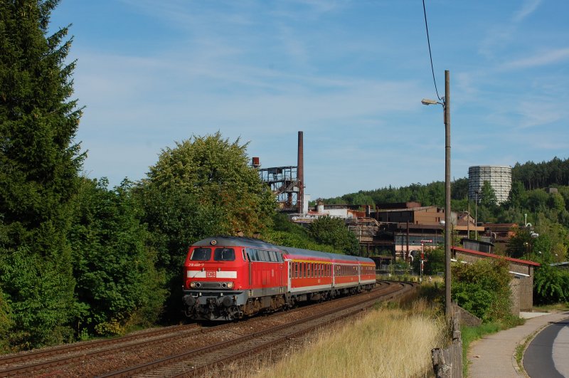 218 468 mit RE 352  Jan Hus  am 29.07.2009 in Sulzbach-Rosenberg-Htte (Wagenreihung Aimz - Bimz - Aimz)