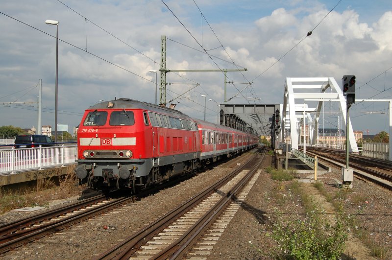 218 478-6 auf Leerfahrt in Ludwigshafen Mitte Richtung Ludwigshafen Hbf. 26.09.2007