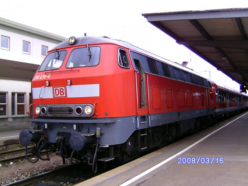 218 478-6 steht am 16.3.2008 mit ihrer RB abfahrtsbereit in Heilbronn nach Heidelberg.