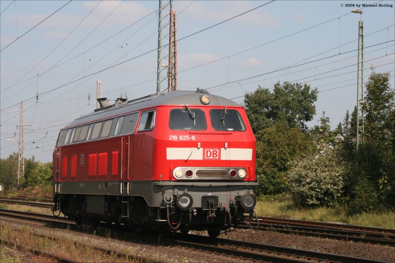 218 825-8 als Lz in Ratingen Lintorf. 18.9.08