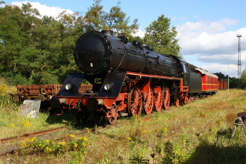 22 047 am 12.09.09 im ehemaligen BW Falkenberg oberer Bahnhof.