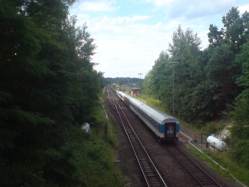 223 069-6 und eine dahinter eingereiht BR 183 ,Durchfahrt auf Gleis 1 in Richtung Hof , am 22.06.2008 in Altenstadt (Waldnaab)Ansicht Richtung ehemaligen Bahnhof Neustadt (Waldnaab)
