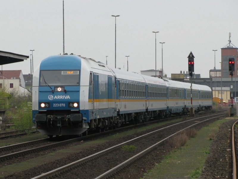 223 070 mit Alex 86002 am 23.4.2008 in Weiden.