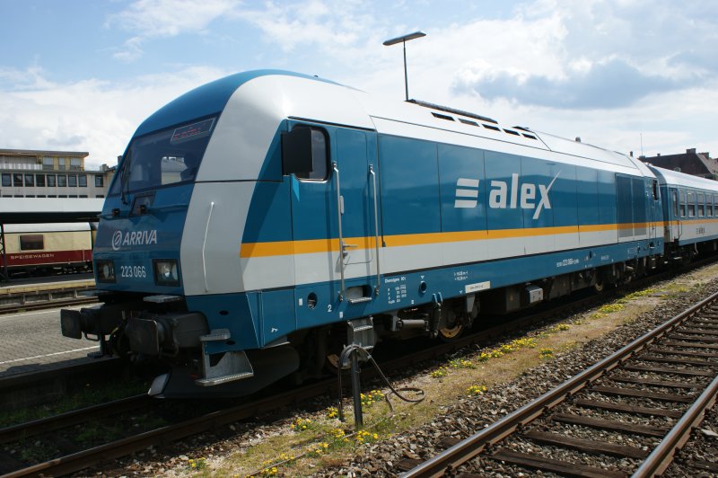223066 der Firma Arriva aufgenommen am 18.04.2009 in Lindau.