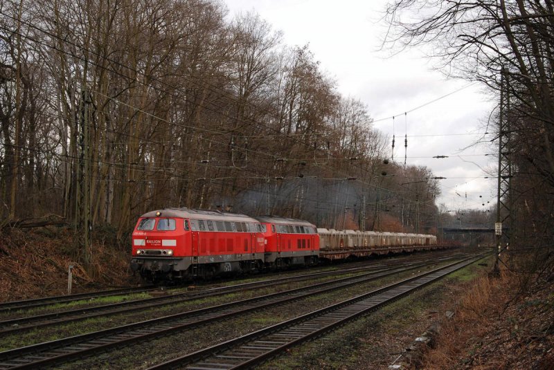 225 009 und 225 133 mit einem Gterzug in Duisburg (Abzw. Lotharstrasse) (28.02.2007)