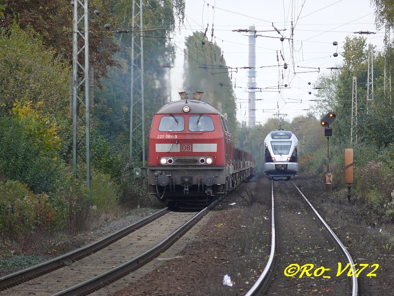 225 084-3 und RB 46 NOKIA-Bahn (Bochum-Gelsenkirchen). Hier in Bochum-NOKIA. 23.10.2007.