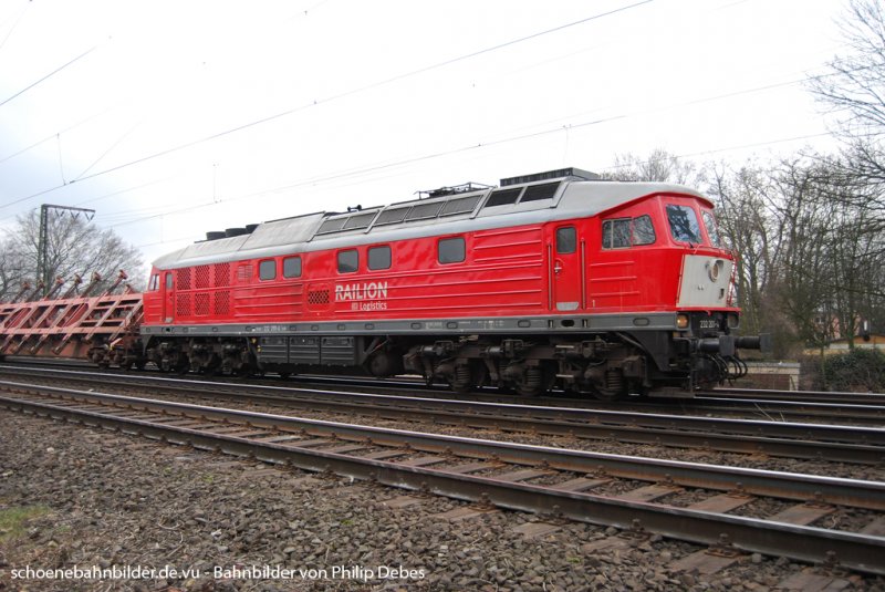 (232 201-4) fhrt mit GZ am 26. Februar 2009 durch Duisburg Neudorf
