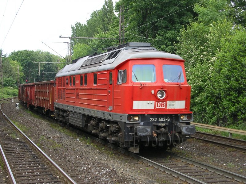 232 403-6 mit leeren GZ nach Bochum Nord,fhrt dann wieder LZ zurck nach Wanne Eickel.(23.05.2008)