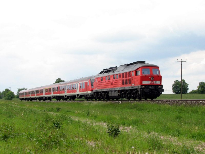 232 472 mit RE 32677 bei Schwabhausen (06.06.2006) Bahnbilder.de