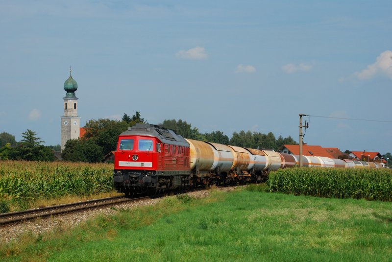 232 528 mit Kesselwagen nach Mhldorf bei Heiligenstadt. 28.08.09