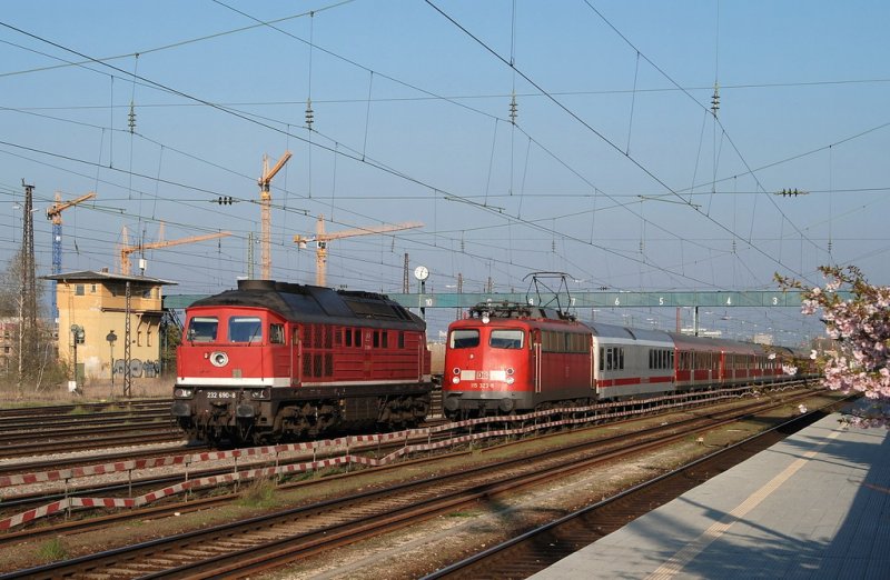 232 690 und 115 323 in Mnchen Laim Rbf (11.04.2007)