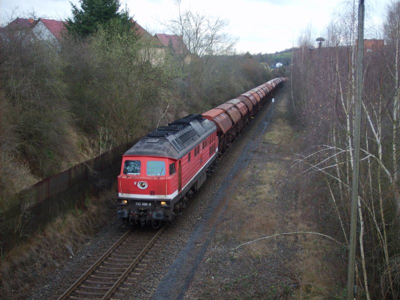 232 690-8 konnte am 11.03.08 in Dankmarshausen auf der Kali-Bahn Heringen(Werra)-Gerstungen abgelichtet werden. Diese nur ca. 16 Kilometer lange Anschlustrecke erfreut sich eines regen Gterverkehrs.  