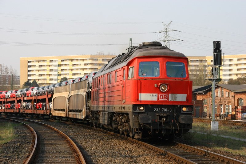 232 701 mit Autozug. 04/2007
