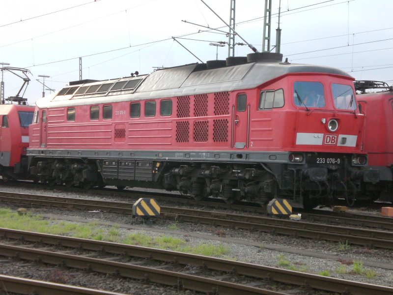 233 076 am 20.09.2007 in Maschen Rbf.