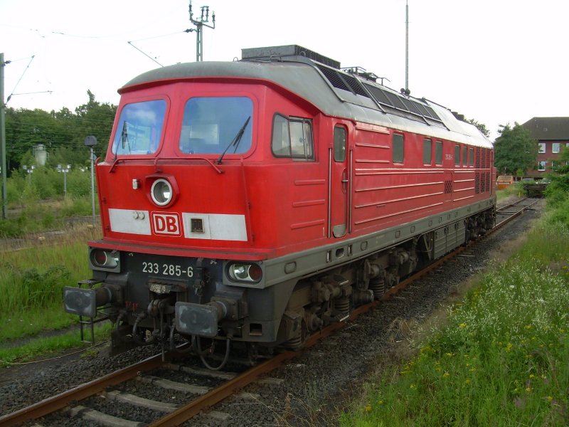 233 285 am 7.7.2007 abgestellt im Bahnbetriebswerk von Lehrte (b. Hannover)