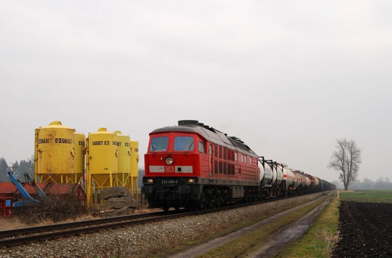 233 486 mit FZT 56516 bei Alttting (19.02.2007)