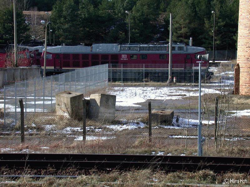 234 548-6 in Neustrelitz; Febr. 2002.