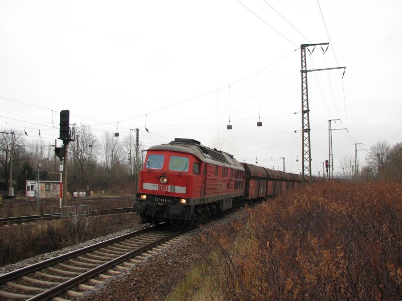 241 449 mit CS 61852 in Chemnitz (21.12.2006)