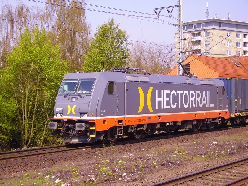 241.001  Kenobi  der Hectorrail fhrt mit dem DGS 47203 aus Padborg durch Elmshorn. 24.04.08
