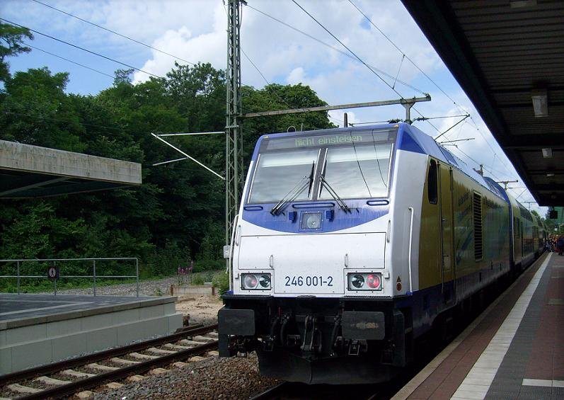 246 001-2 am 20.06.2008 in Stade.Wegen Streckensperrung zwischen Stade uns Himmelpforten musste man diese Strecke mit Bus fahren und in Stade wieder einsteigen.