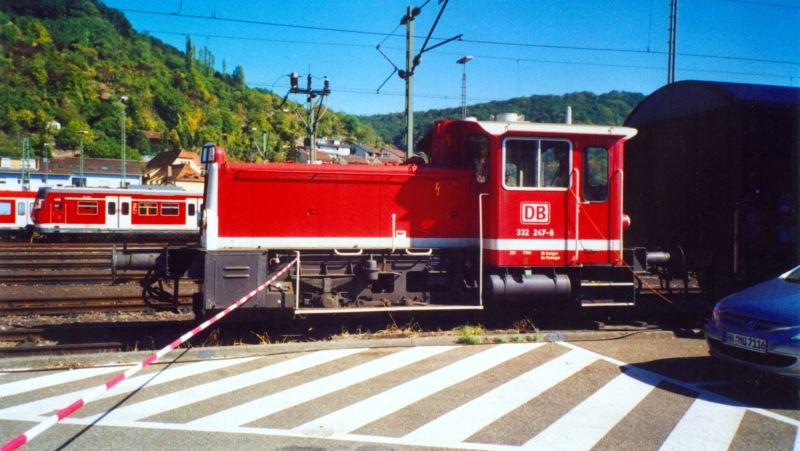 25 Jahre S-Bahn in der Region Stuttgart / Tag der offenen Tr im Betriebswerk Plochingen. Abgestellte 332 247-5 am 21.09.2003
