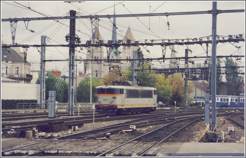25655 rangiert in Dijon. (Archiv 10/99)
