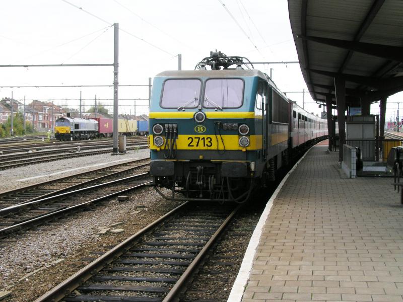 2713 am 7-11-2004 in Hasselt