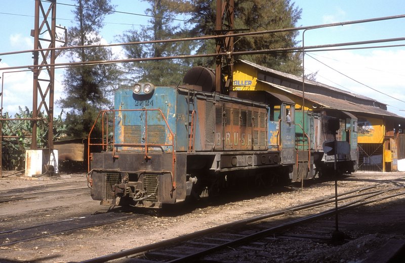 2724 + 2726  Hnos Ameijeiras  28.03.01