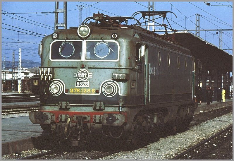276 128-6 Nr 8628 rangiert in Cordoba. (Archiv 02/83)