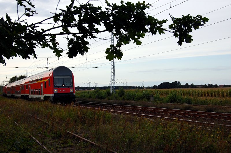 28.08.2007 RE18 unterwegs von Falkenberg/E. nach Cottbus im Bhf.Wahrenbrck.