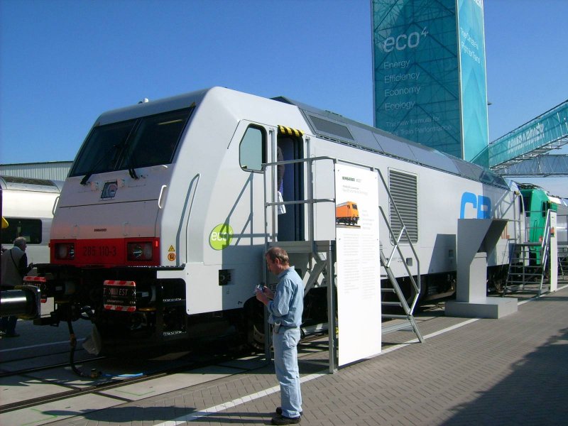 285 110 von CB Rail auf der Innotrans am 28.09.08.