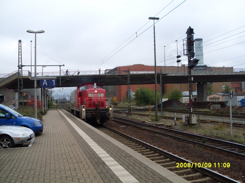 294 341-4 im Bahnhof Peine am 09.10.2008
