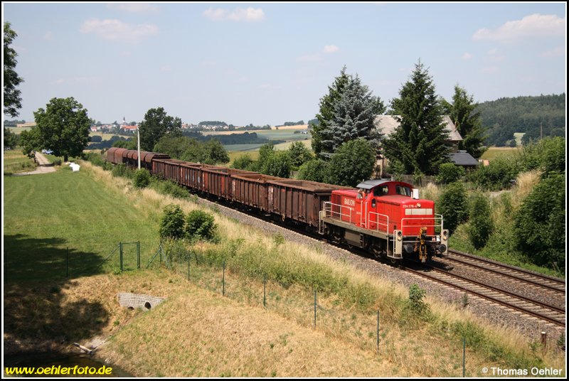 294 576 befrdert am 01.07.08 den CB55129 bei Obermylau in Richtung Zwickau.