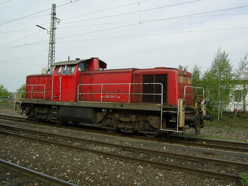 294 749-7 steht am 16.4.2009 in Bietigheim-Bissingen und wartet auf neue Aufgaben.