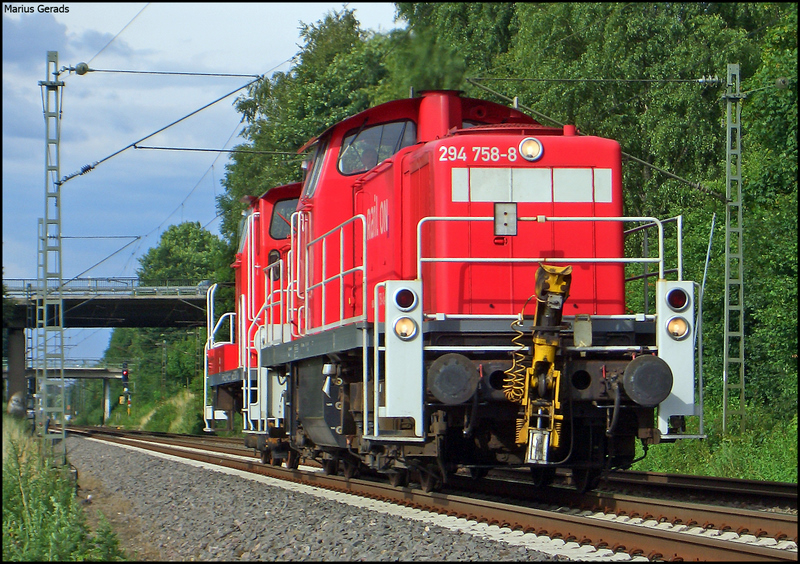 294 758 mit 362 390 Richtung Aachen an Km 26.0 17.7.2009