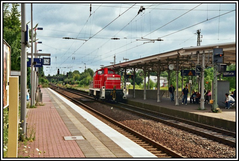294 806 fhrt nach dem Zustellen von Gterwaggons in Dlmen, LZ Richtung Recklinghausen zurck. Aufgenommen in Haltern am See.