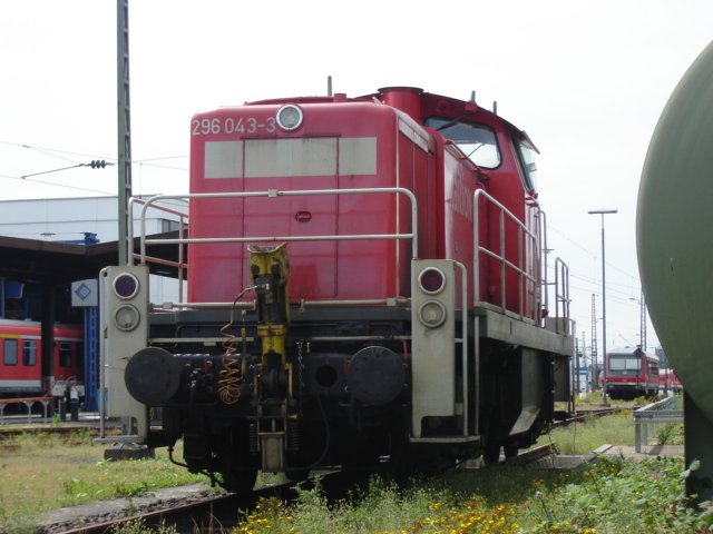 296 043-3 am 08.07.2007 abgestellt Gleis 242 Ludwigshafen(Rh) 