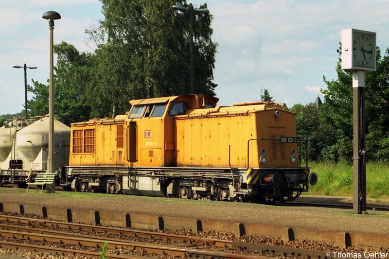 298 122 in Groaufnahme im Sommer 1996 in Chemnitz-Glsa.