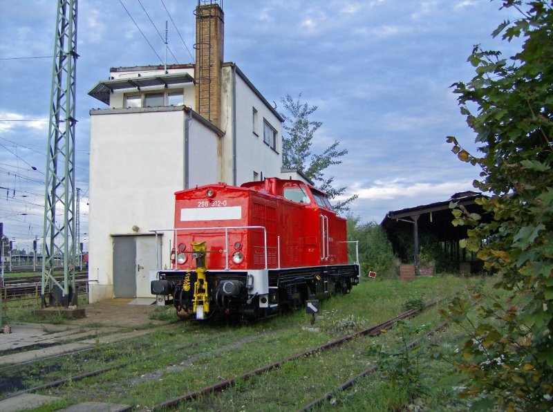 298 312-0 am 10.09.2008 im Bahnhof Cottbus